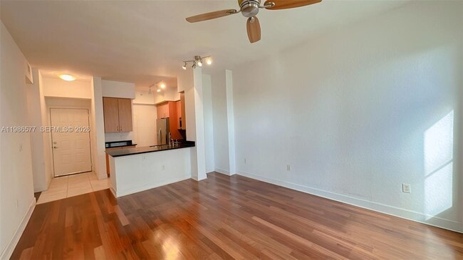 Building Photo - 1830 Radius Dr