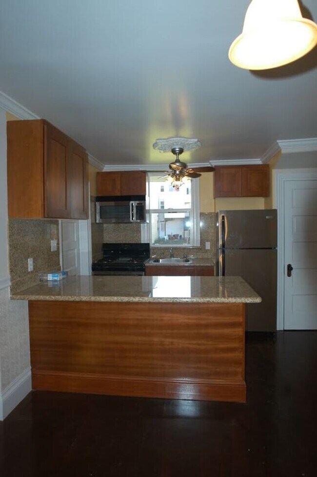 Building Photo - 11TH AVE LITTLE