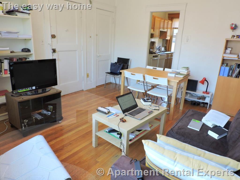 Building Photo - 97 Hancock St