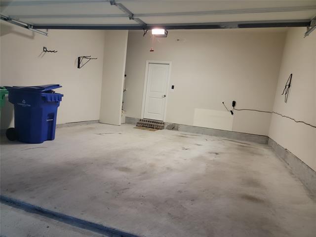 Building Photo - 4667A Rhett Ln