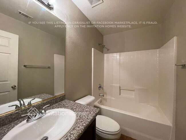 Building Photo - 285 Mayberry St