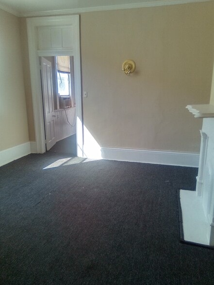 Building Photo - 2015 Josephine St