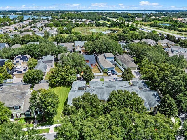 Building Photo - 11353 Evesham Dr