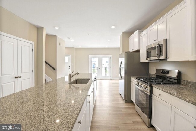 Building Photo - 6835 Winterhill Ln