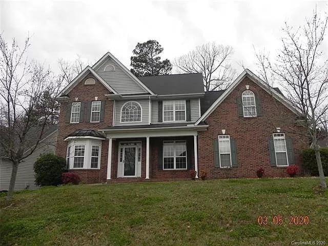 Primary Photo - Room in House on Hampton Pl Dr