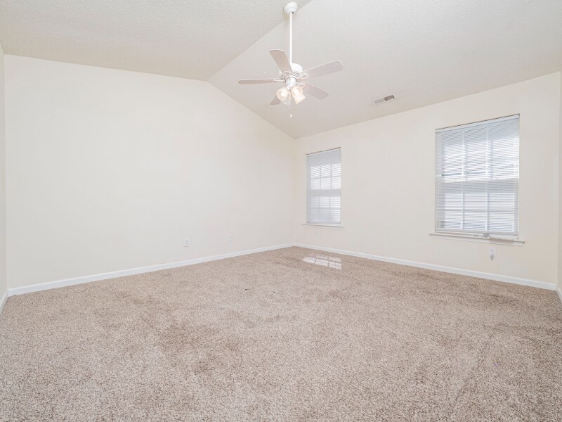 Building Photo - 4712 Silverdene St