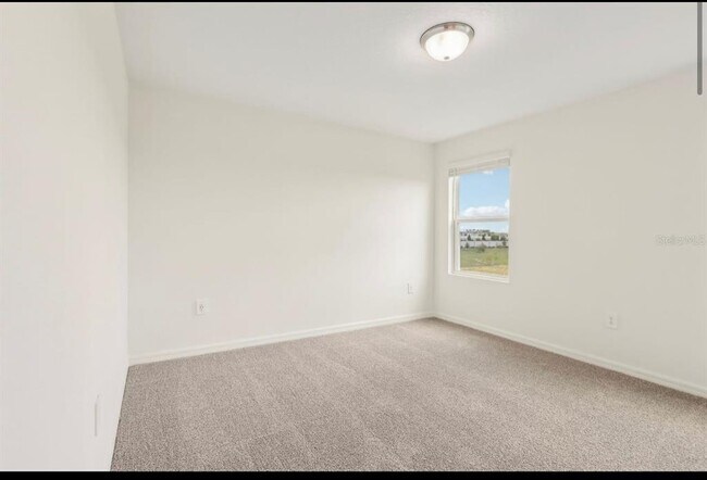 Building Photo - 16390 Bird of Paradise Ave