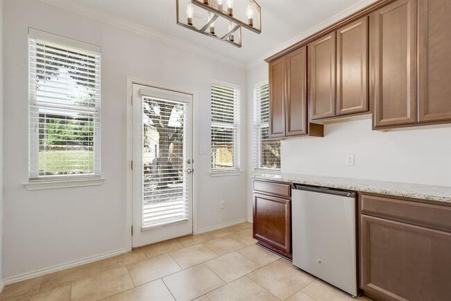 Building Photo - 1209 Salem Park Ct