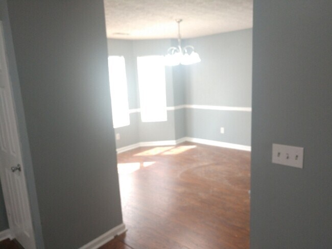 Building Photo - 6019 Bashon Ct