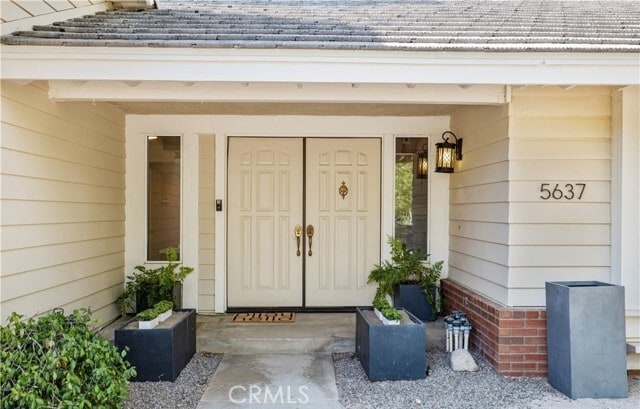 Building Photo - 5637 Redwood Ave