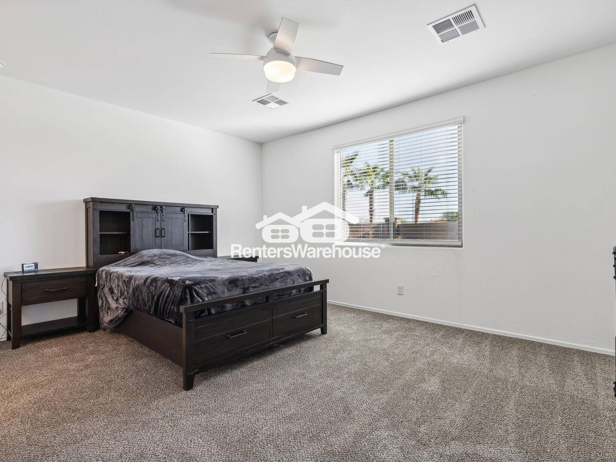 Building Photo - 1241 E Gabrilla Dr