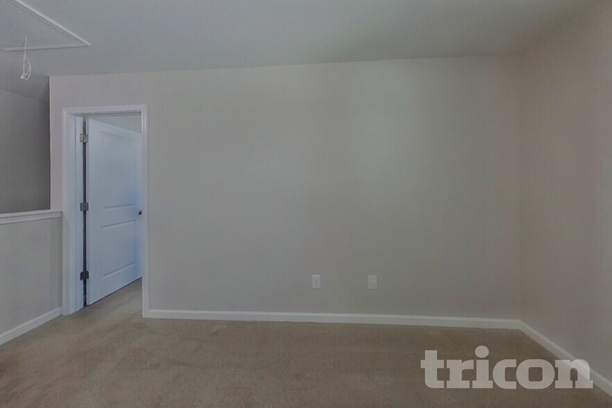 Building Photo - 2641 Cider Ridge Rd