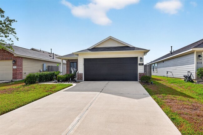 Building Photo - 6747 Scarlet Sagebrush St