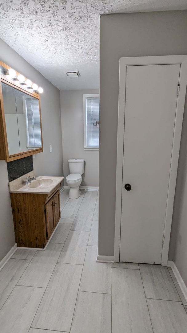 Building Photo - 1518 2nd Ave