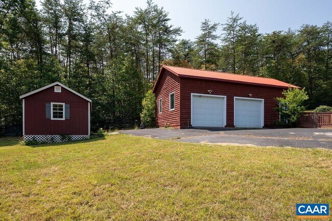Building Photo - 4122 Green Creek Rd