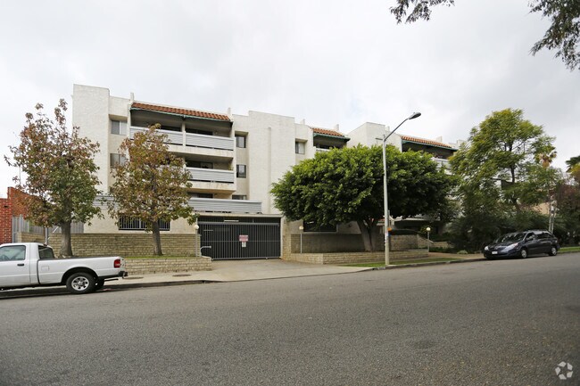 Building Photo - Menorah Terrace