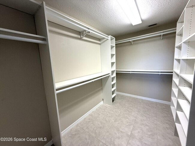 Building Photo - 3262 Siderwheel Dr