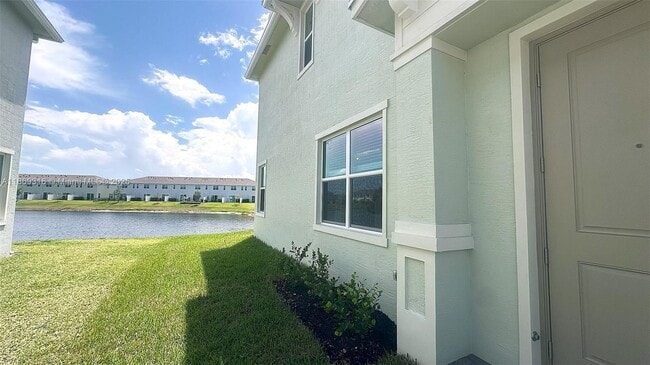 Building Photo - 538 Rivergrass St