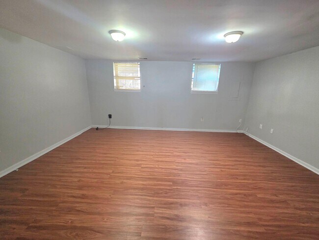 Building Photo - 4686 Joanna Ct