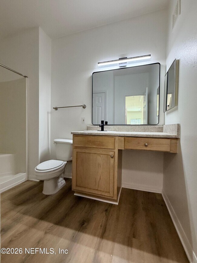Building Photo - 7800 Point Meadows Dr