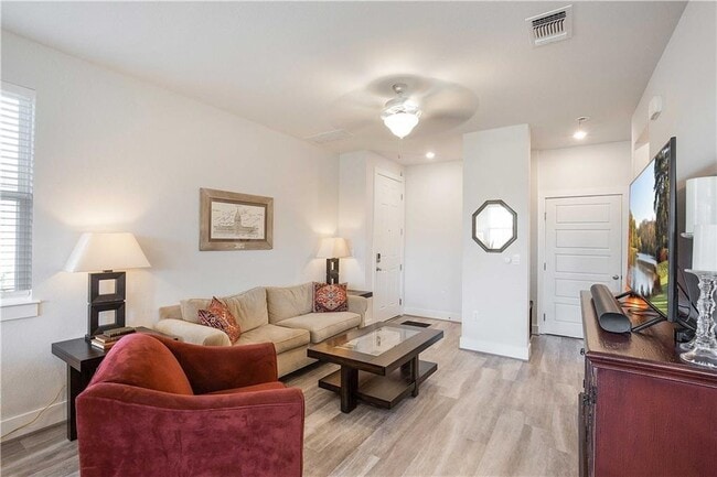 Building Photo - 7500 Burnham Pl