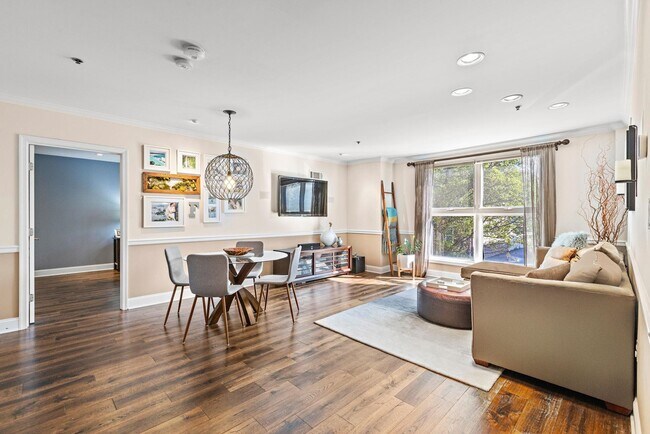 Building Photo - 70 ADAMS St