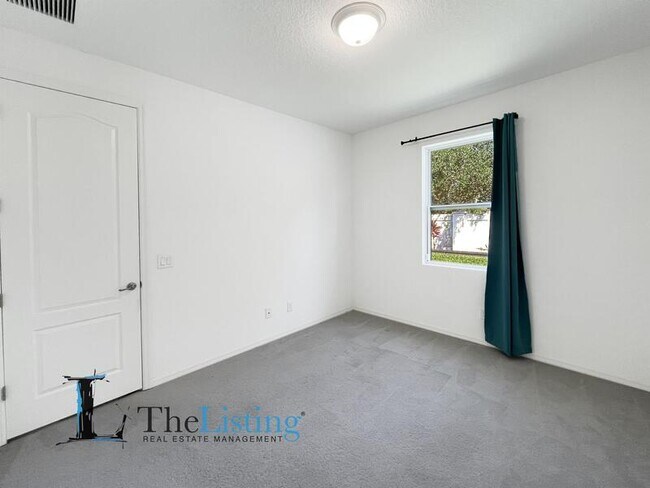 Building Photo - 14359 Shocklach Dr