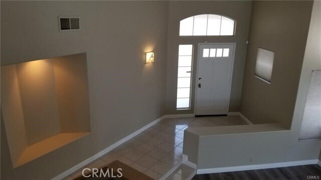 Building Photo - 424 Dylan Dr