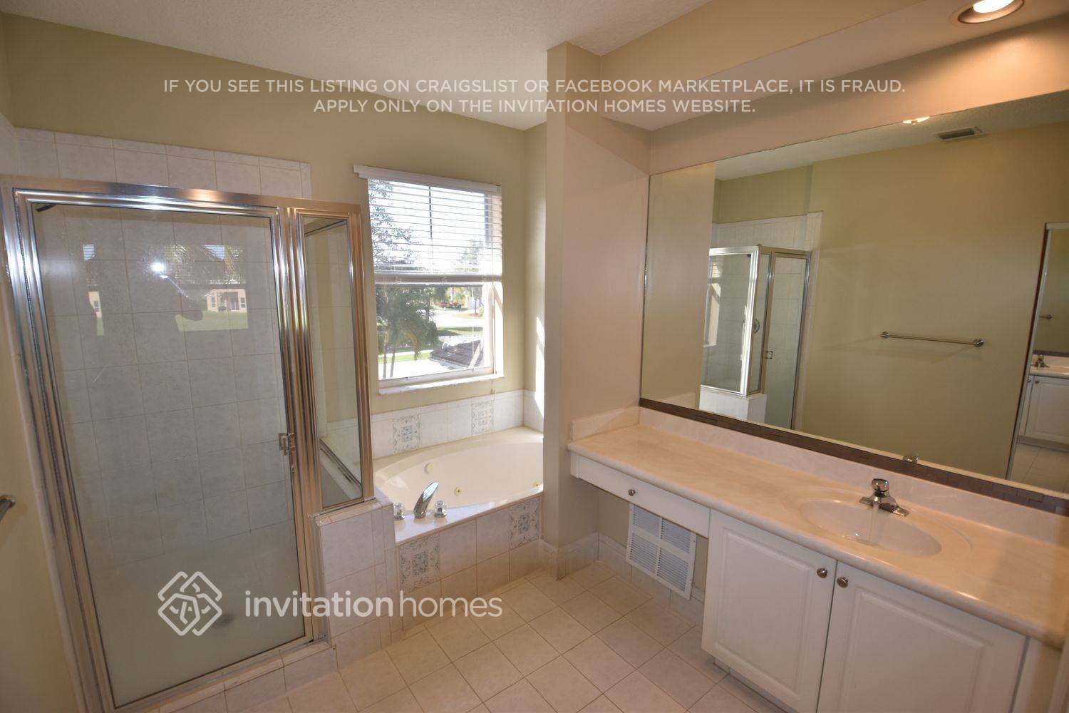 Building Photo - 6103 C Durham Dr