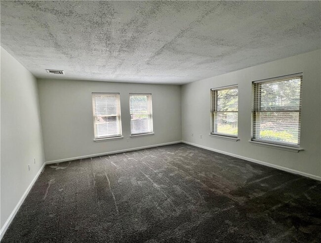 Building Photo - 3524 W Shore Rd