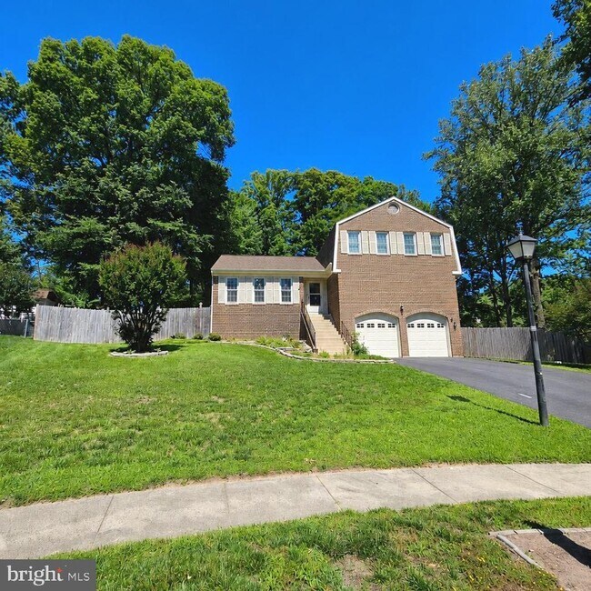 Building Photo - 7702 Tower Woods Dr