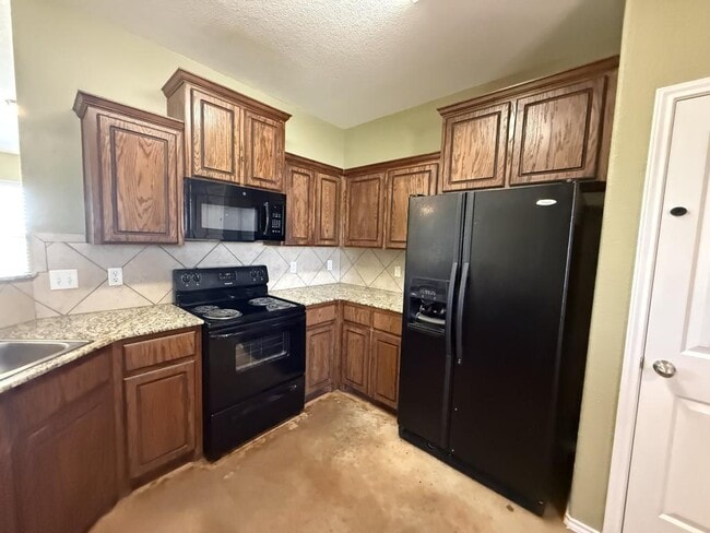 Building Photo - 3202 Rockwall Dr