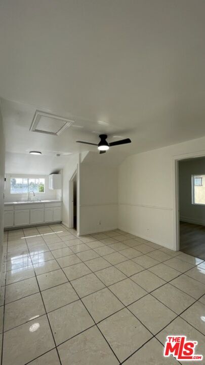 Building Photo - 4815 Normandie Ave