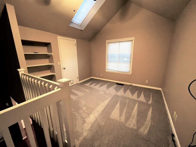 Building Photo - 4540 S Trace Blvd