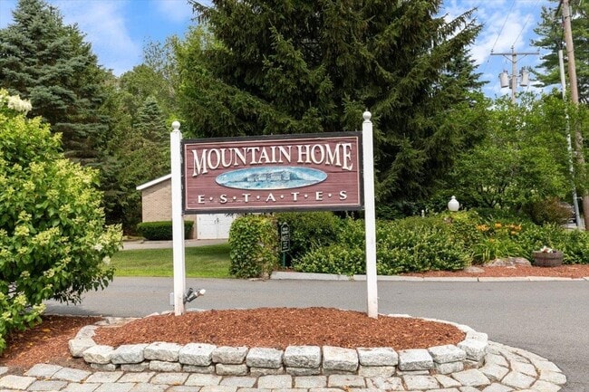 Building Photo - 114 Fieldstone Dr