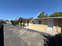 Building Photo - S12400