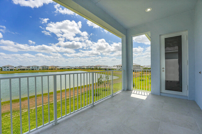 Building Photo - 14058 Spruce Pne Dr