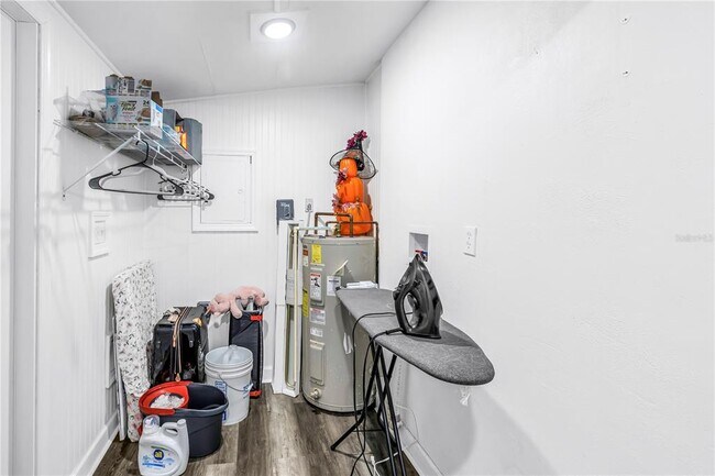 Building Photo - 5034 2nd Ave S