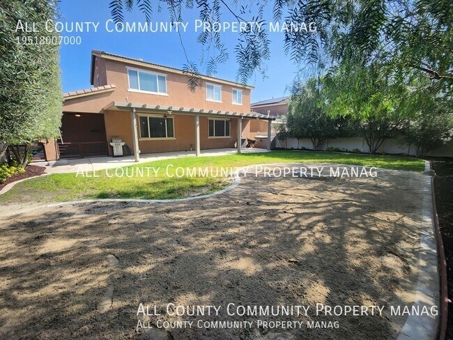 Building Photo - 25255 High Plains Ct