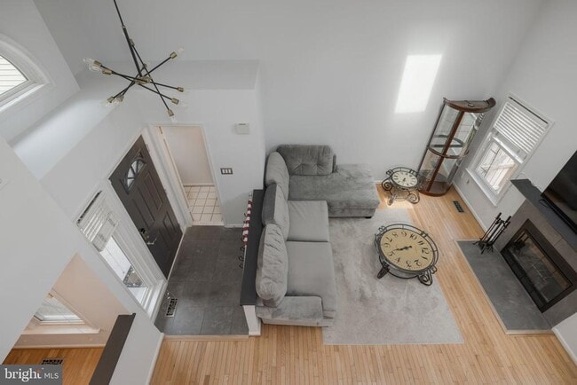 Building Photo - 6015 Good Lion Ct