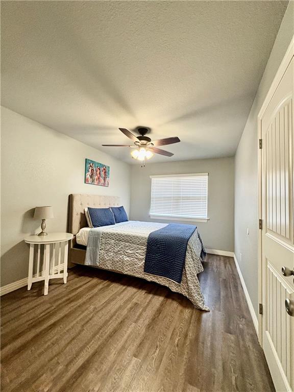 Building Photo - 810 E Central Ave