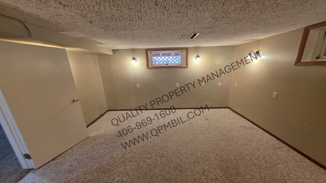 Building Photo - BEAUTIFUL 5 BED 3 BATH HOME FOR RENT