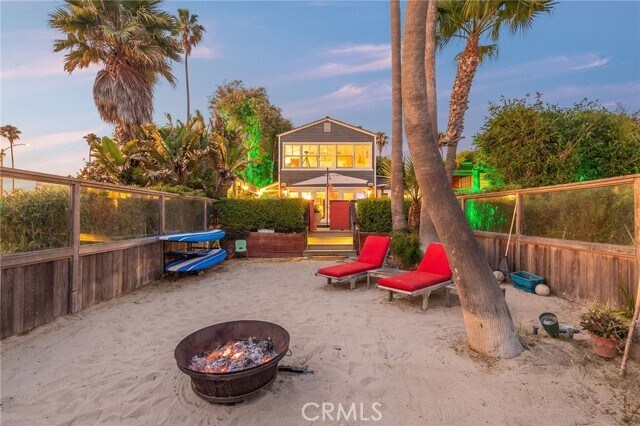 Building Photo - 5102 E Ocean Blvd