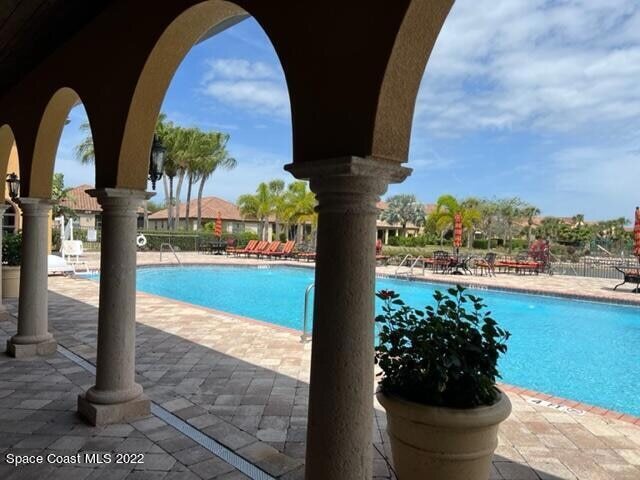 Building Photo - 89 Redondo Dr