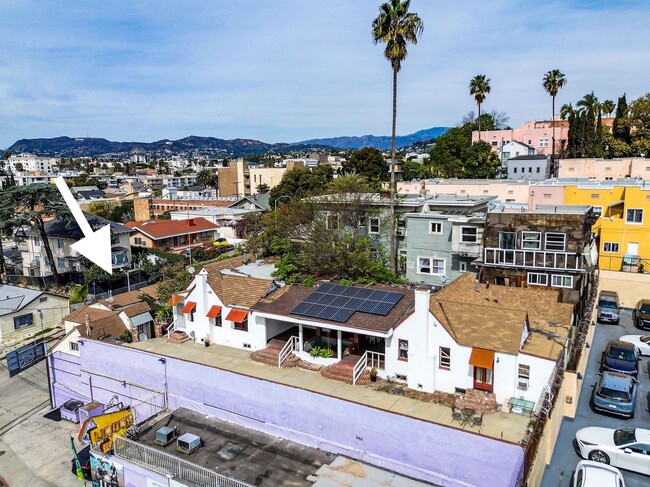 Building Photo - 288 S Coronado St