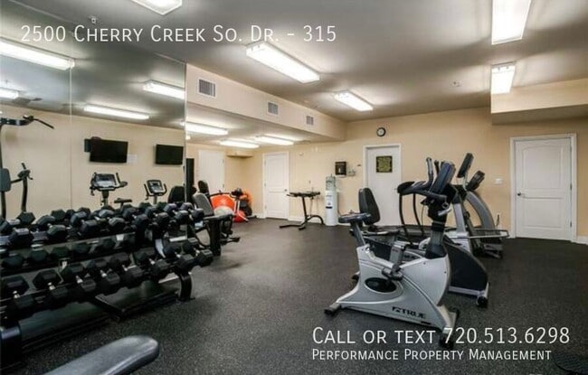 Building Photo - 2500 E Cherry Creek S Dr