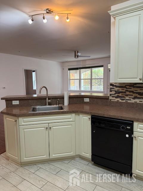 Building Photo - 414 Sloan Ct