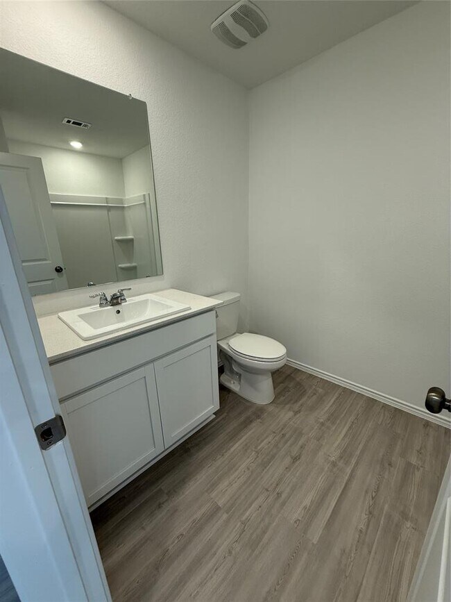 Building Photo - 228 Basalt Dr