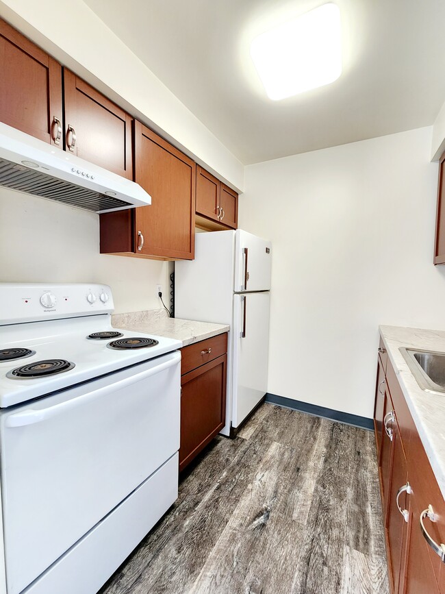 Building Photo - Drummond Flats