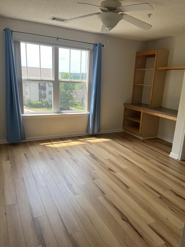 Building Photo - 1523 Harts Ridge Drive - 1